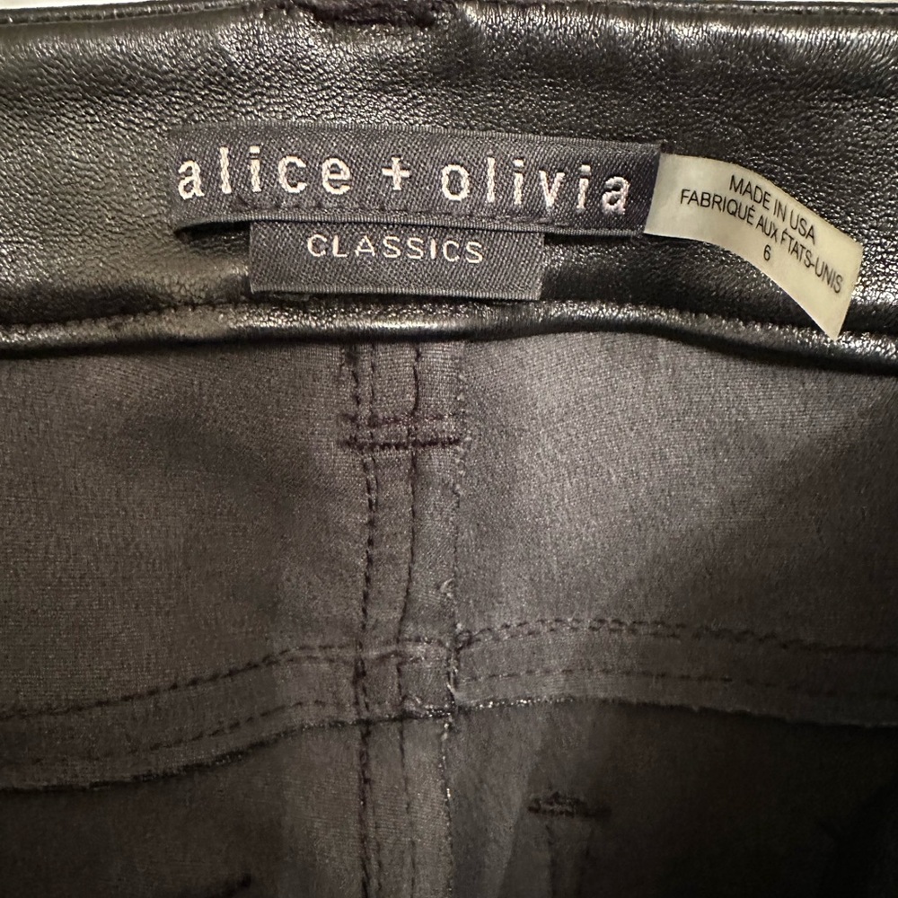 Alice + Olivia MiKAH Black Hi-Rise Woman’s Trousers